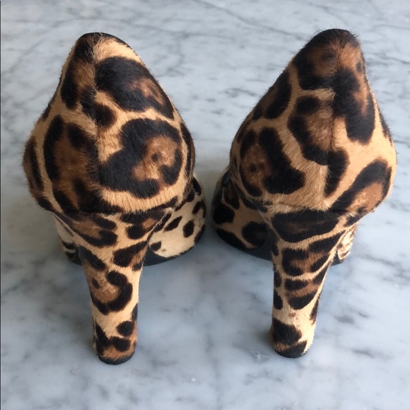 Dolce & Gabbana Leopard Pony Hair Pumps Heels - Picture 3 of 10